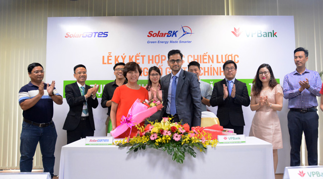 SolarGATES và VPBank ký hợp tác triển khai gói tín dụng không tài sản bảo đảm cho khách hàng mua BigK