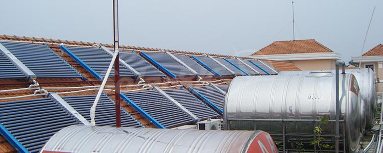 Dự án nước nóng năng lượng mặt trời KS Sài Gòn MORIN – Huế