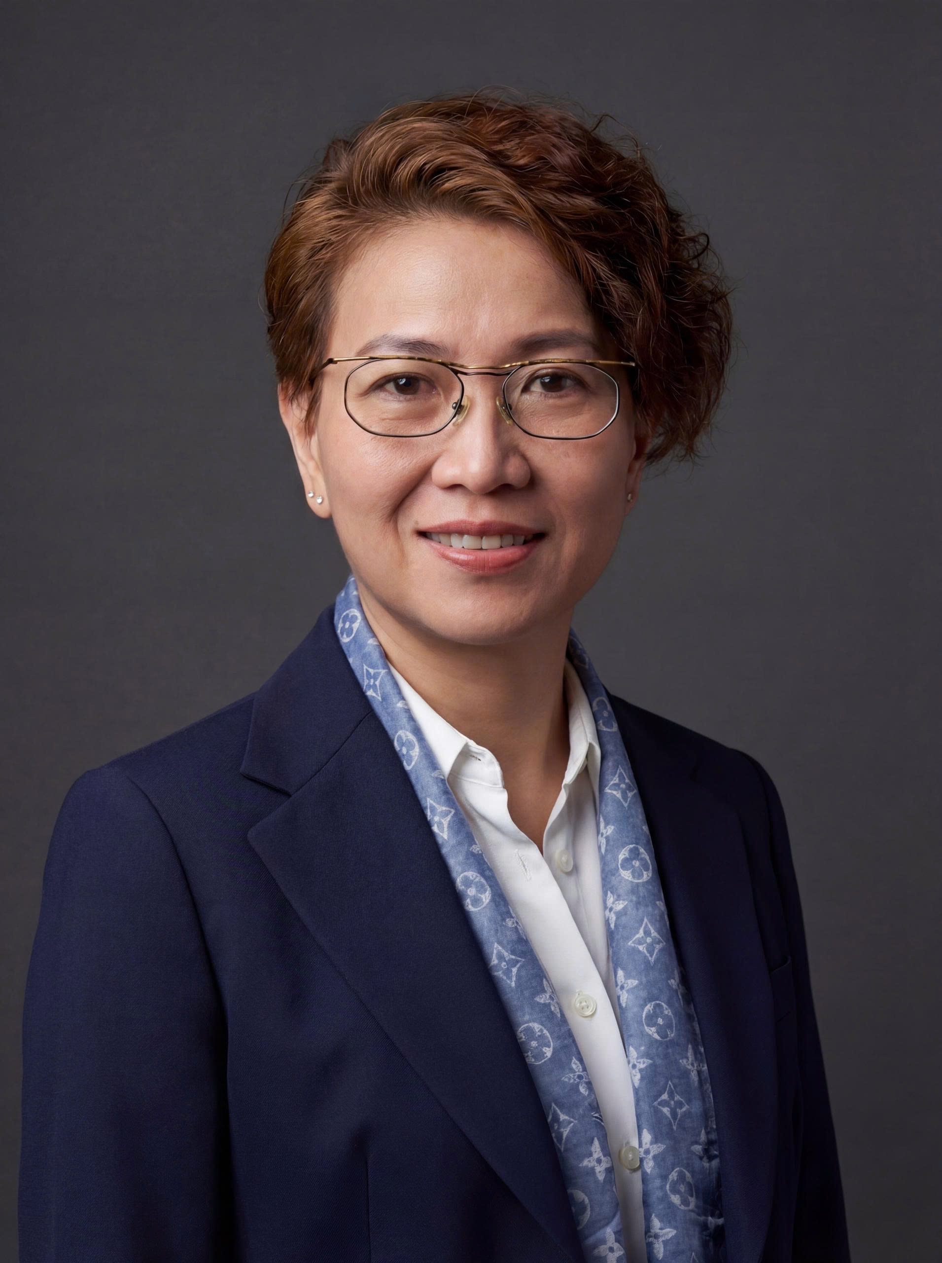 Ms. Nguyen Ngoc Quynh